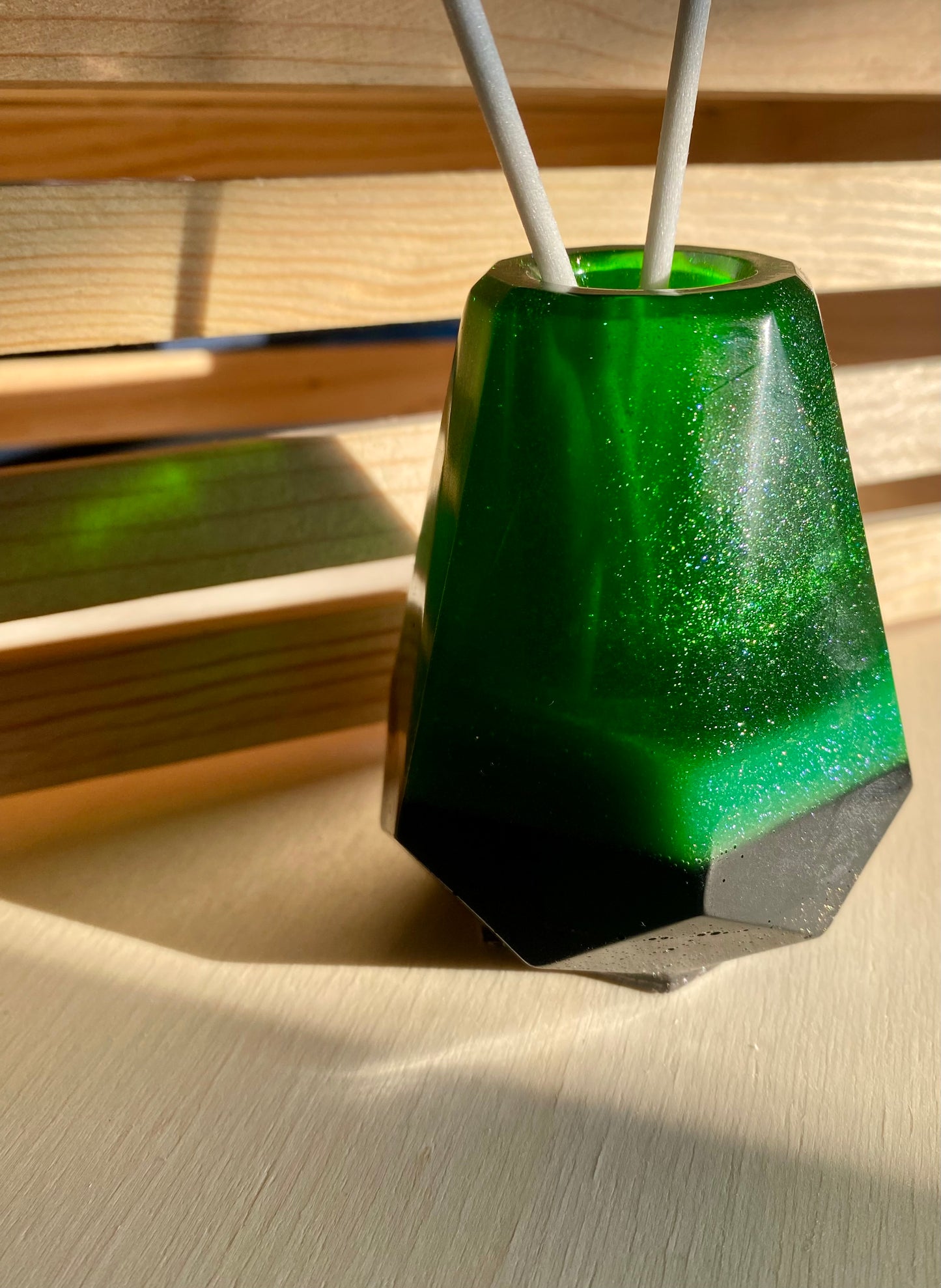 Incense Holder/Small Vase/Oil Diffuser