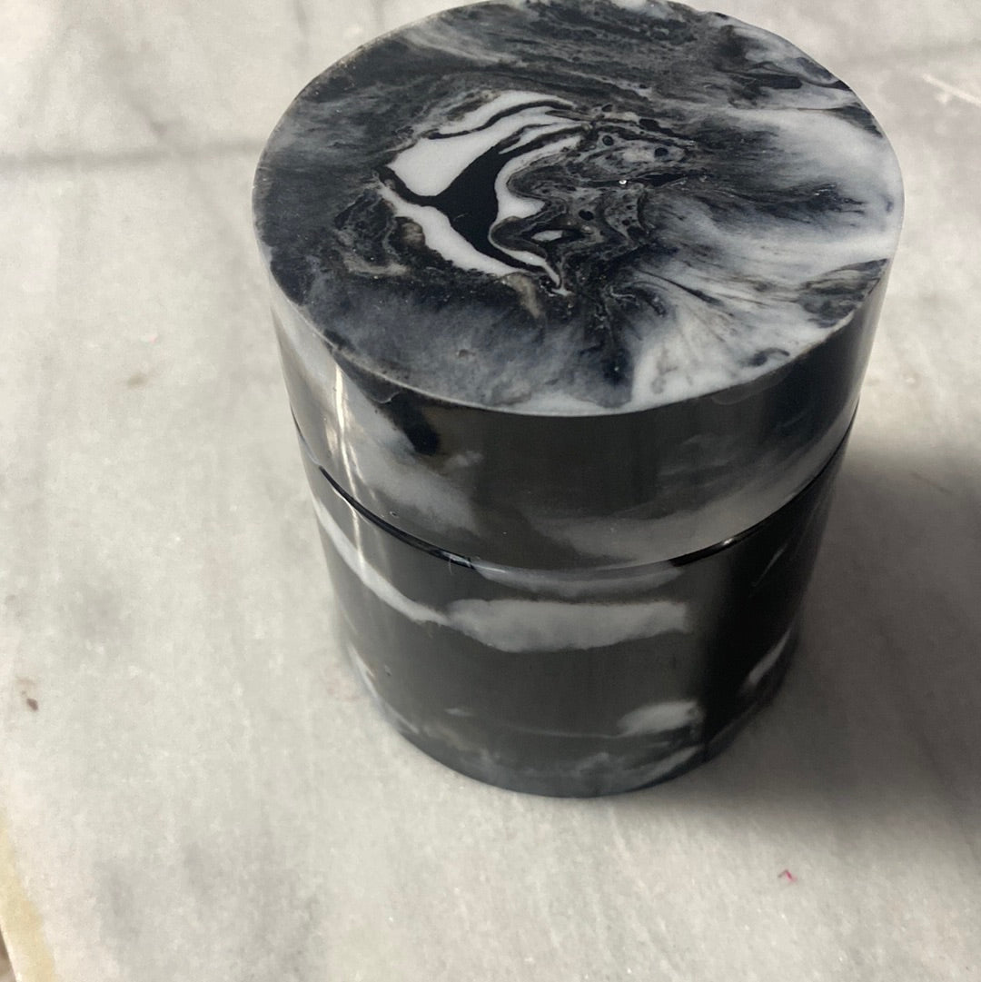 Jar-Round