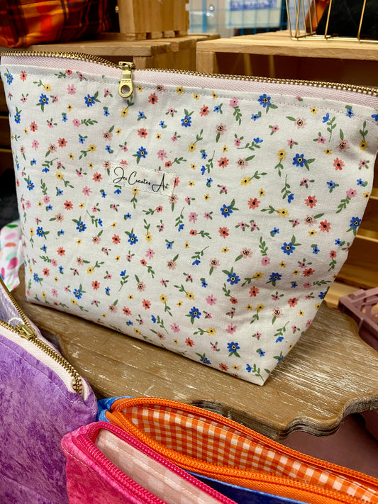 Make Up Pouch