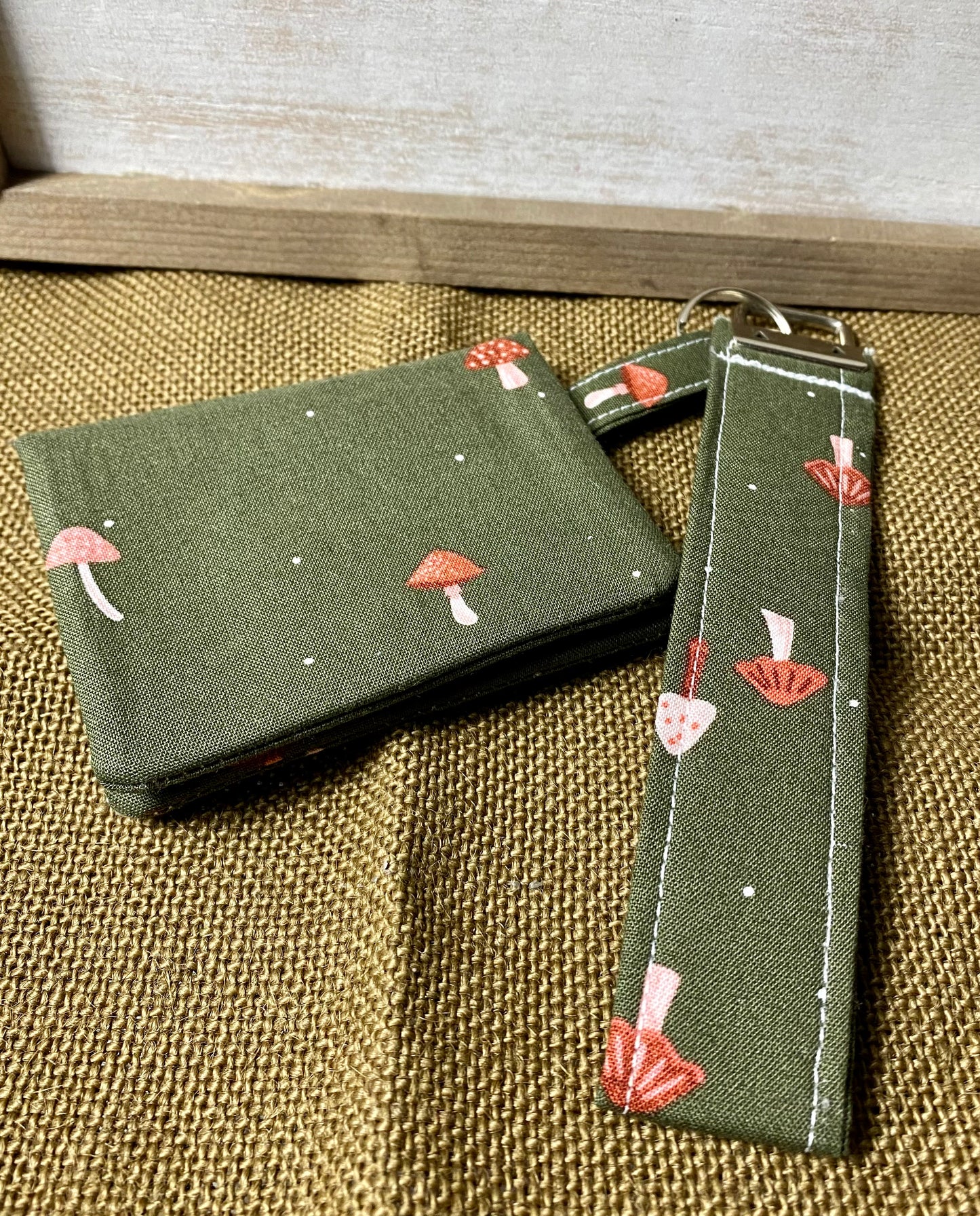 Wallet Keychain Set