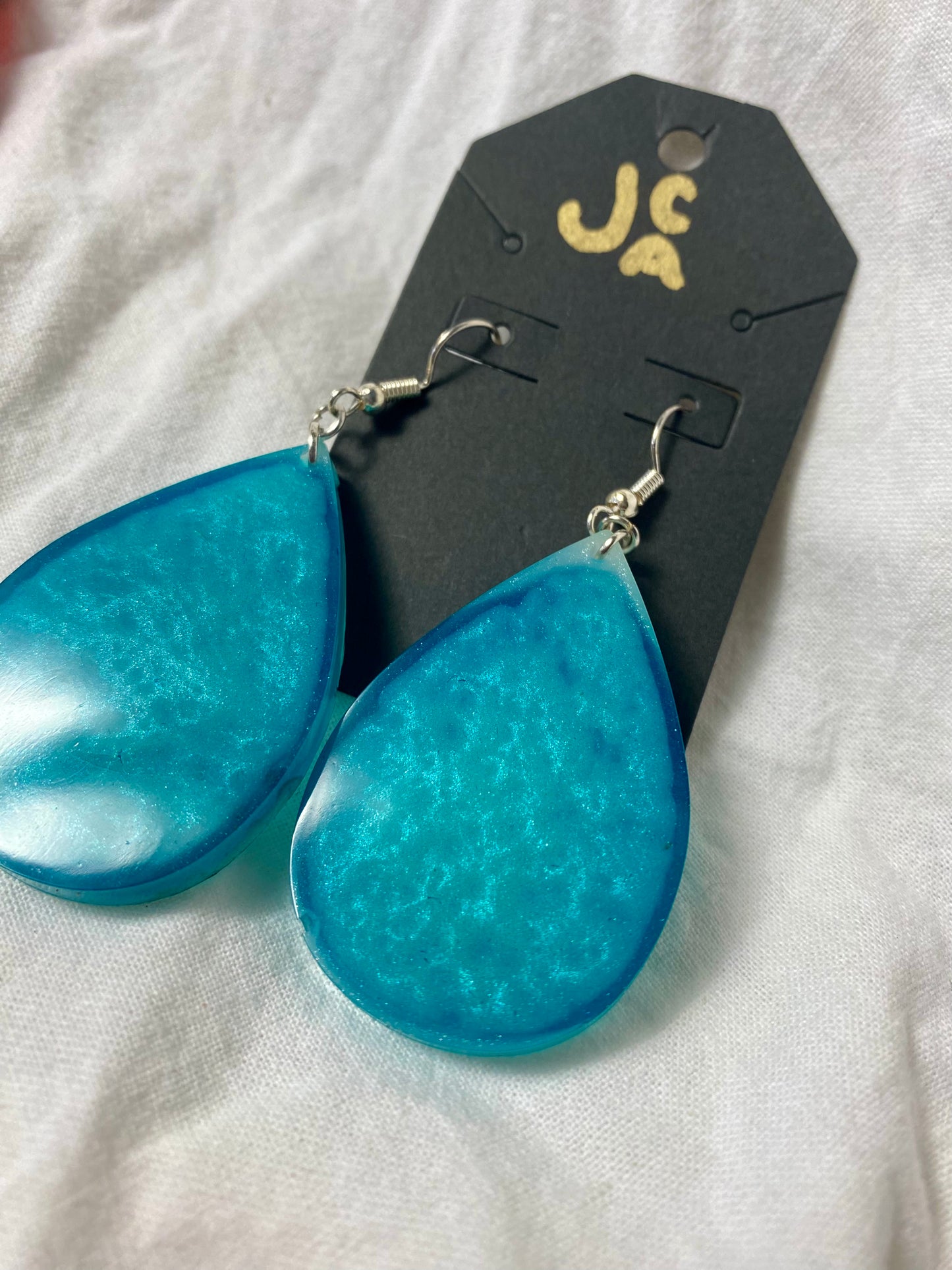 Earrings (Tear Drop/Resin)